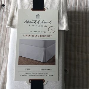 Hearth and Hand bedskirt